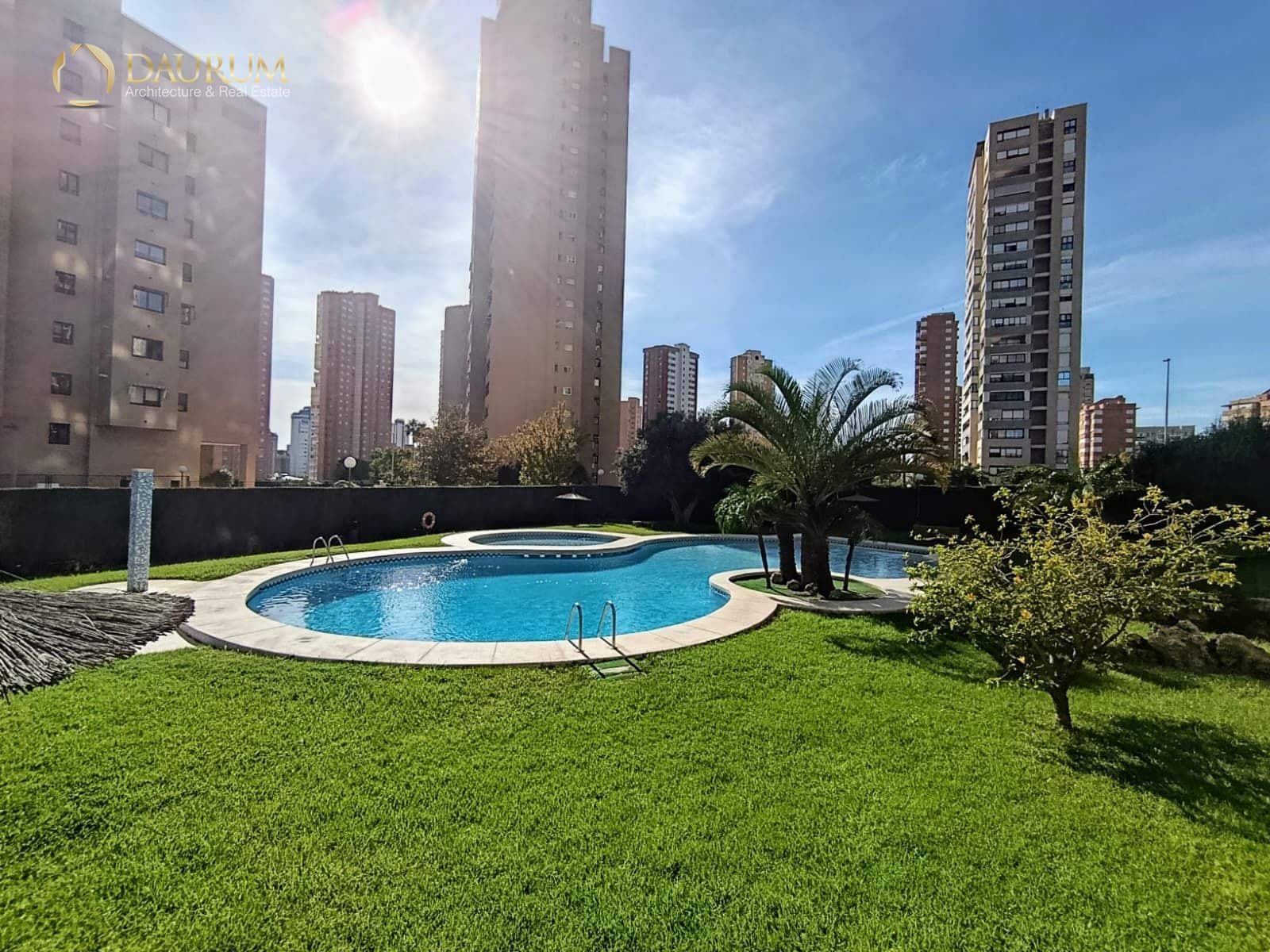3 soveværelse Lejlighed til salg i Benidorm med swimmingpool garage - € 320.000 (Ref: 9399886)