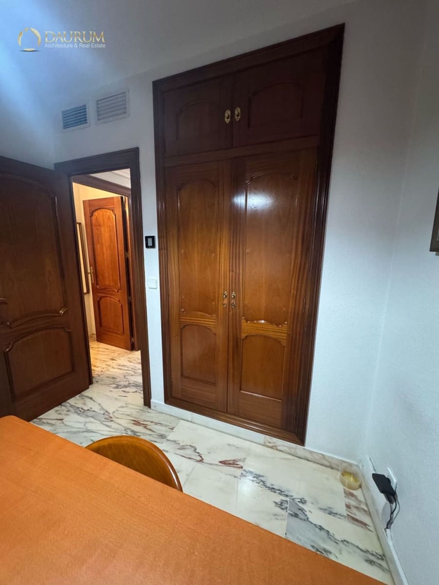 3 sypialnia Mieszkanie na sprzedaż w Miasto Alicante / Alacant z garażem - 750 000 € (Ref: 9400022)