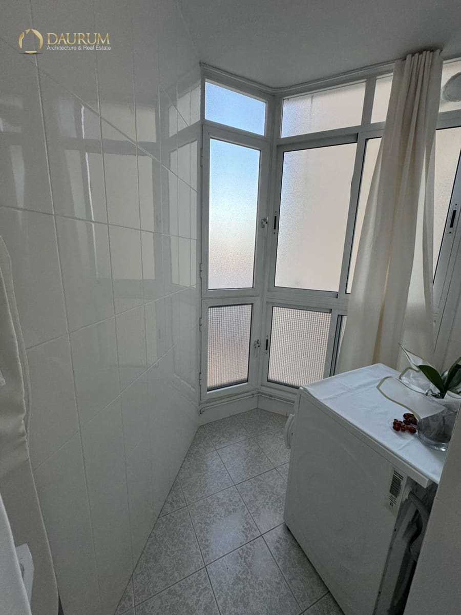 3 sypialnia Mieszkanie na sprzedaż w Miasto Alicante / Alacant z garażem - 750 000 € (Ref: 9400022)