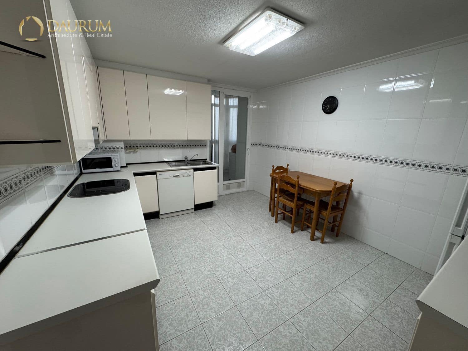 3 sypialnia Mieszkanie na sprzedaż w Miasto Alicante / Alacant z garażem - 750 000 € (Ref: 9400022)