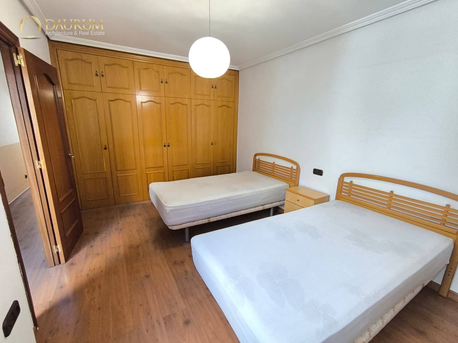 4 soverom Leilighet til salgs i Villena - € 140 000 (Ref: 9401963)