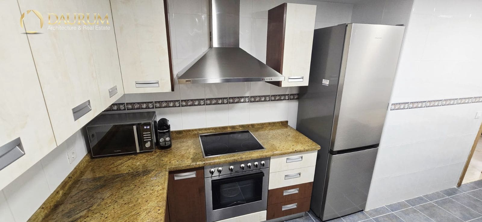 3 soverom Leilighet til salgs i Alicante by med svømmebasseng garasje - € 285 000 (Ref: 9401964)