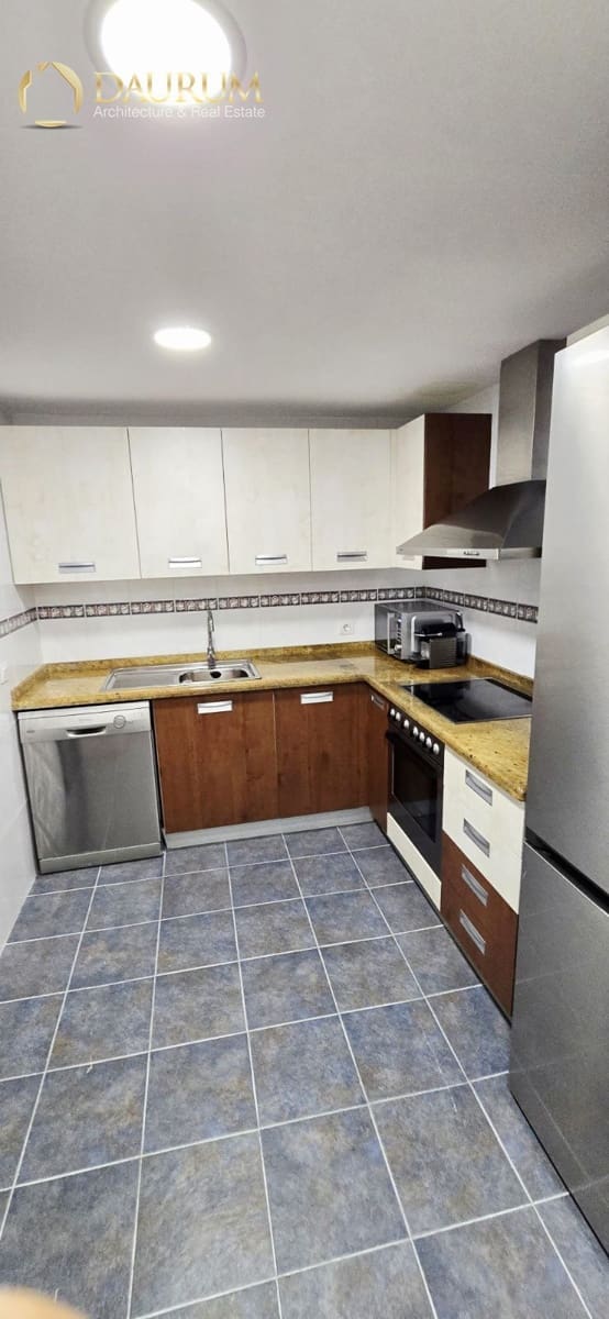 3 soverom Leilighet til salgs i Alicante by med svømmebasseng garasje - € 285 000 (Ref: 9401964)