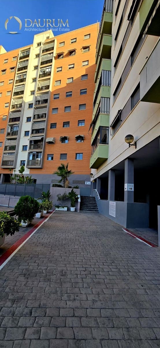 3 soverom Leilighet til salgs i Alicante by med svømmebasseng garasje - € 285 000 (Ref: 9401964)