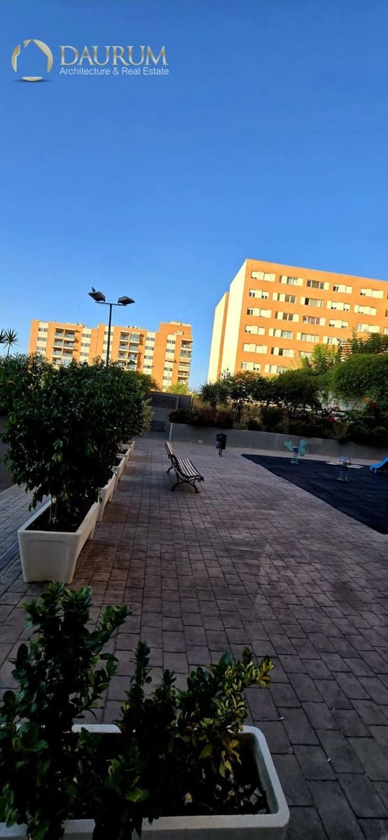 3 soverom Leilighet til salgs i Alicante by med svømmebasseng garasje - € 285 000 (Ref: 9401964)