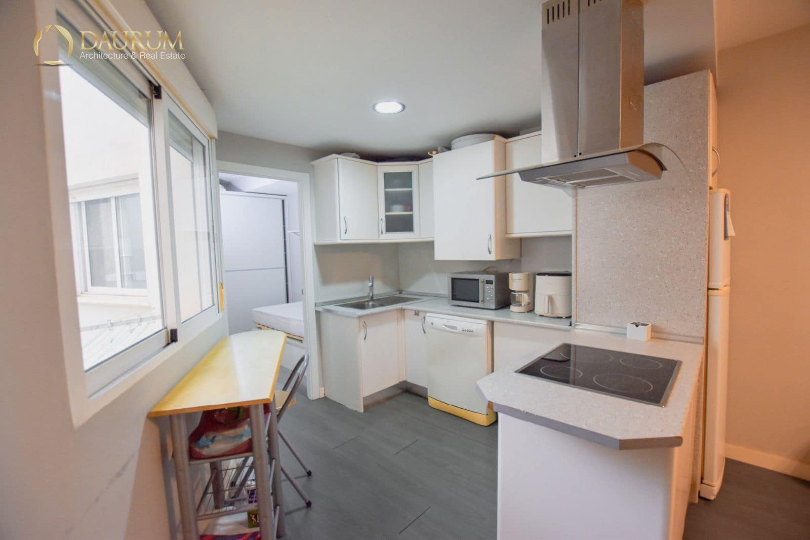 2 bedroom Flat for sale in San Vicente / Sant Vicent del Raspeig - € 230,000 (Ref: 9402474)