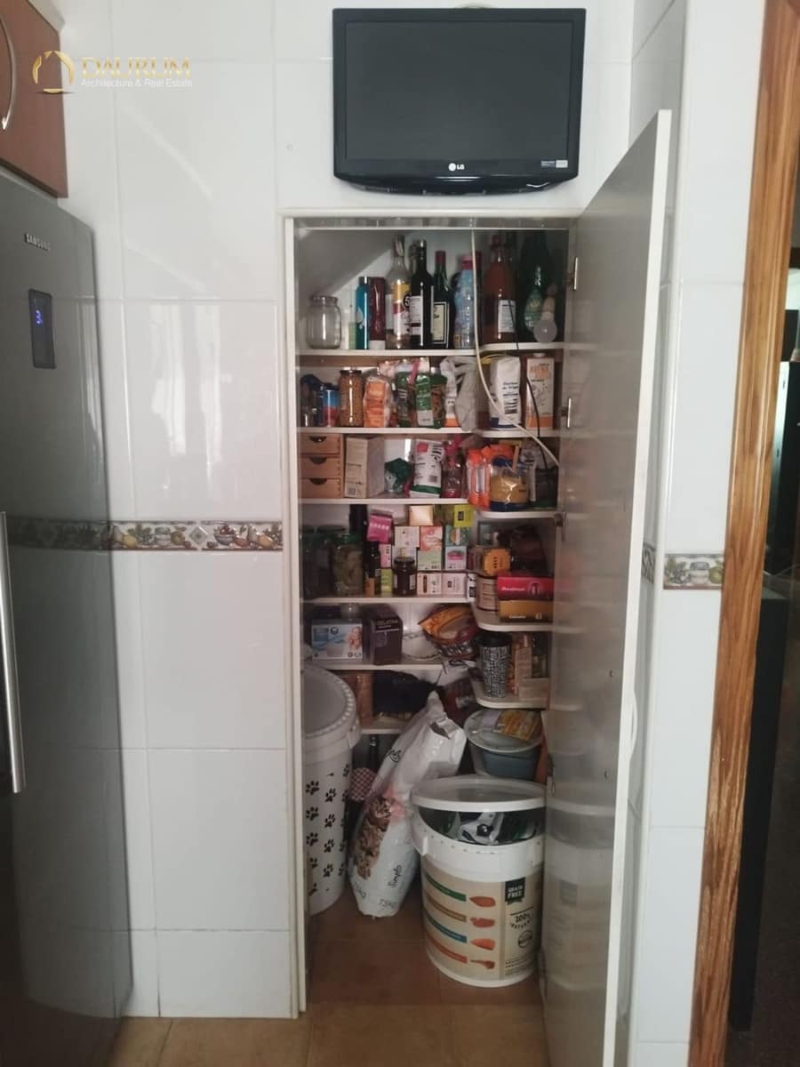 4 soveværelse Villa til salg i Muchamiel / Mutxamel med swimmingpool garage - € 288.000 (Ref: 9410051)