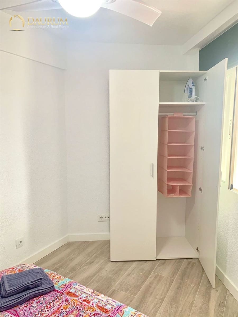 2 soveværelse Lejlighed til salg i Benidorm med swimmingpool garage - € 225.000 (Ref: 9415746)