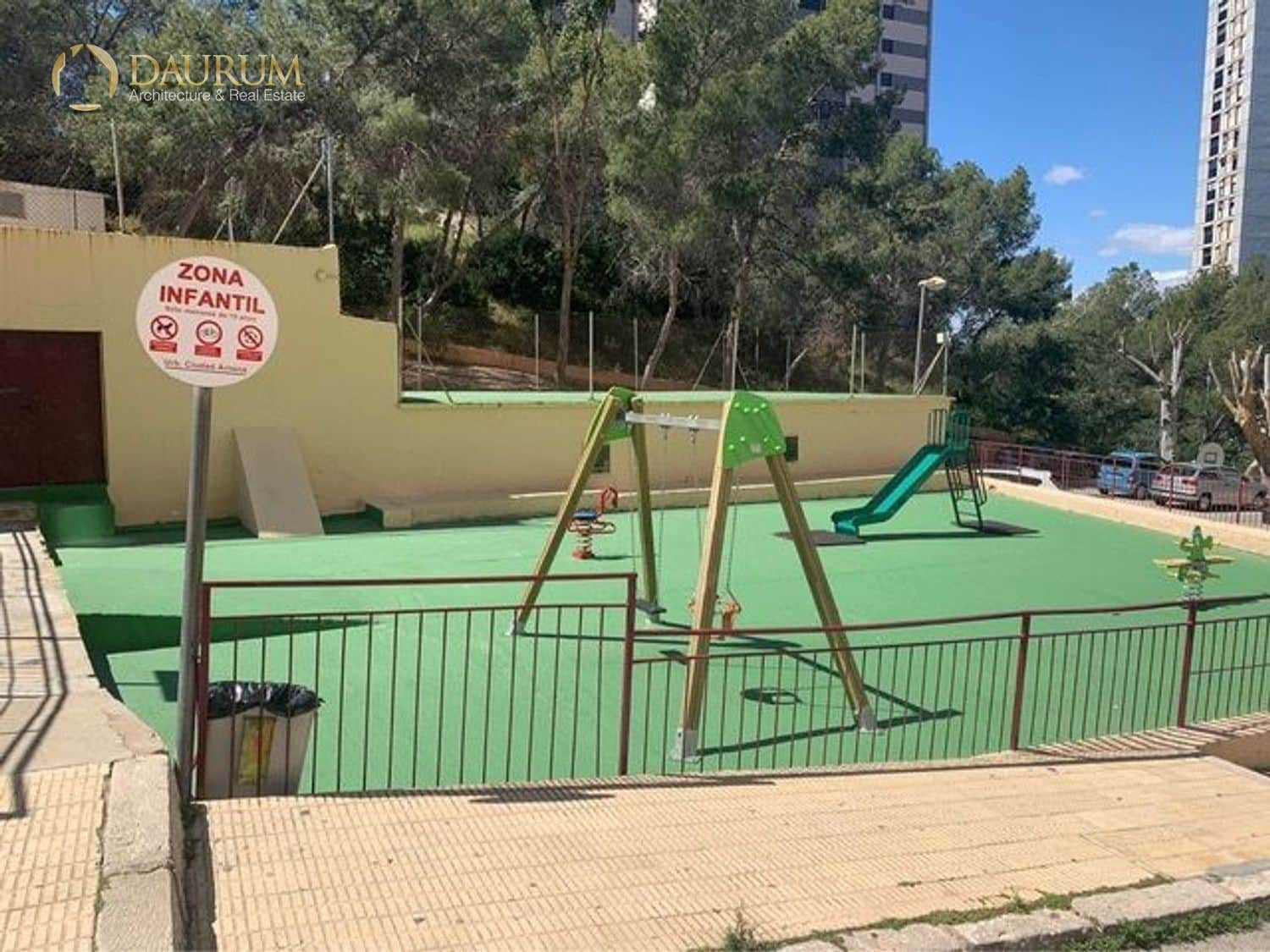 2 soveværelse Lejlighed til salg i Benidorm med swimmingpool garage - € 225.000 (Ref: 9415746)