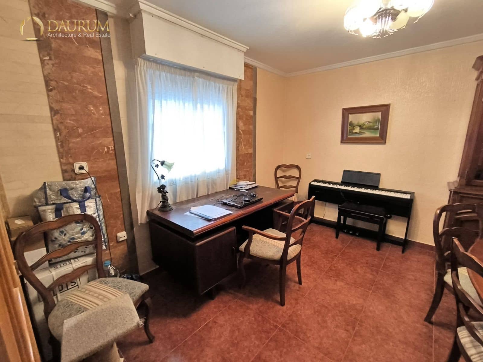 5 bedroom Villa for sale in Novelda with pool garage - € 425,000 (Ref: 9419482)