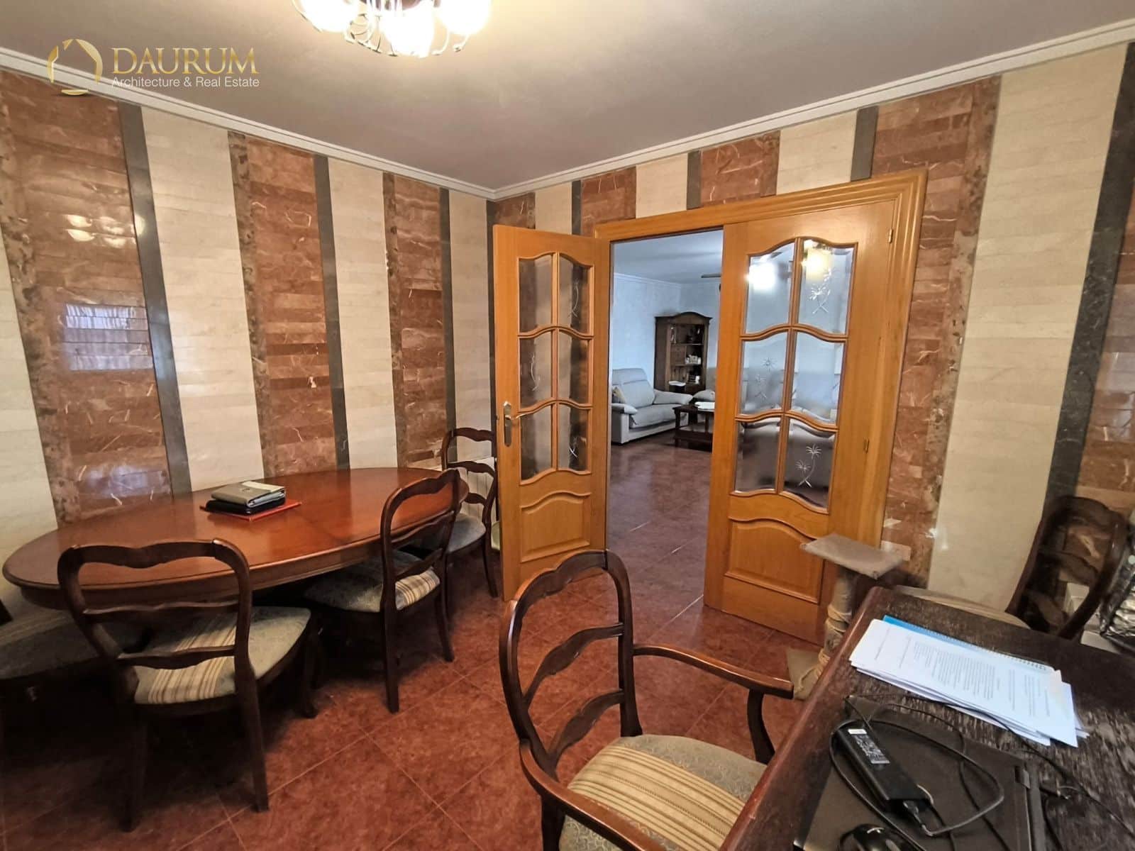 5 bedroom Villa for sale in Novelda with pool garage - € 425,000 (Ref: 9419482)