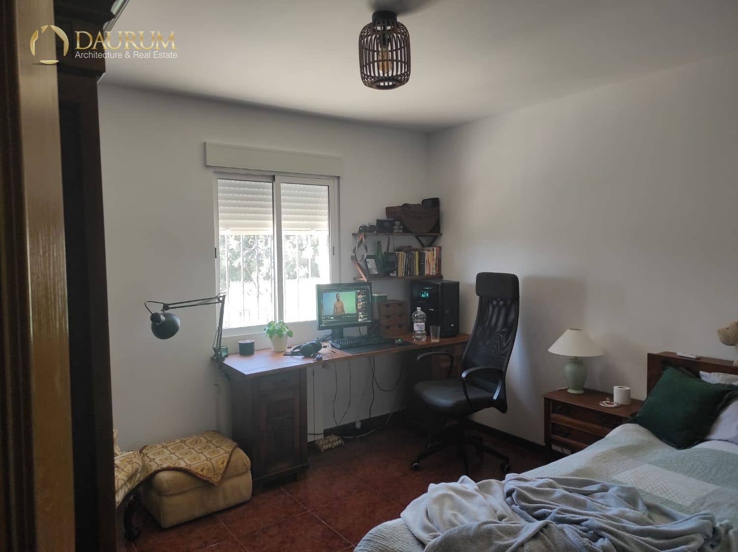 5 bedroom Villa for sale in Novelda with pool garage - € 425,000 (Ref: 9419482)