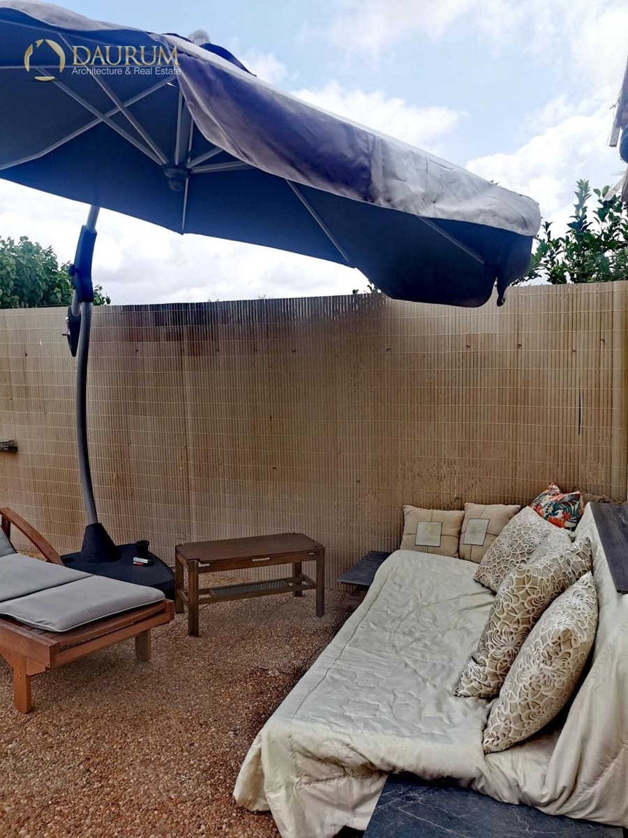 5 bedroom Villa for sale in Novelda with pool garage - € 425,000 (Ref: 9419482)