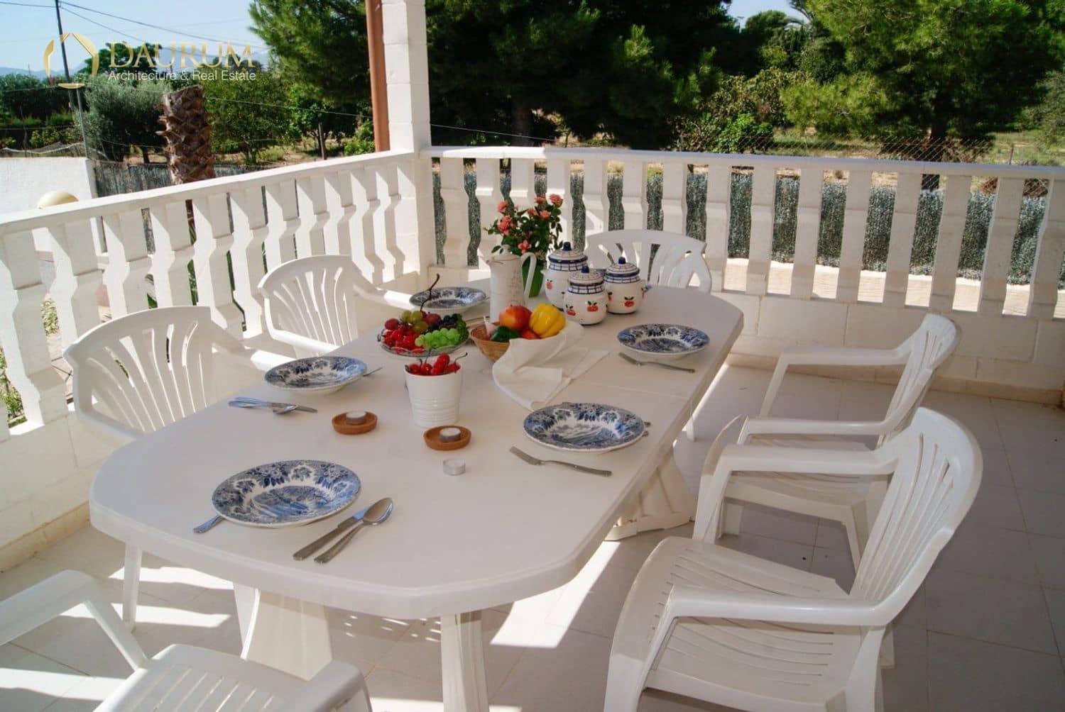 5 bedroom Villa for sale in Novelda with pool garage - € 425,000 (Ref: 9419482)