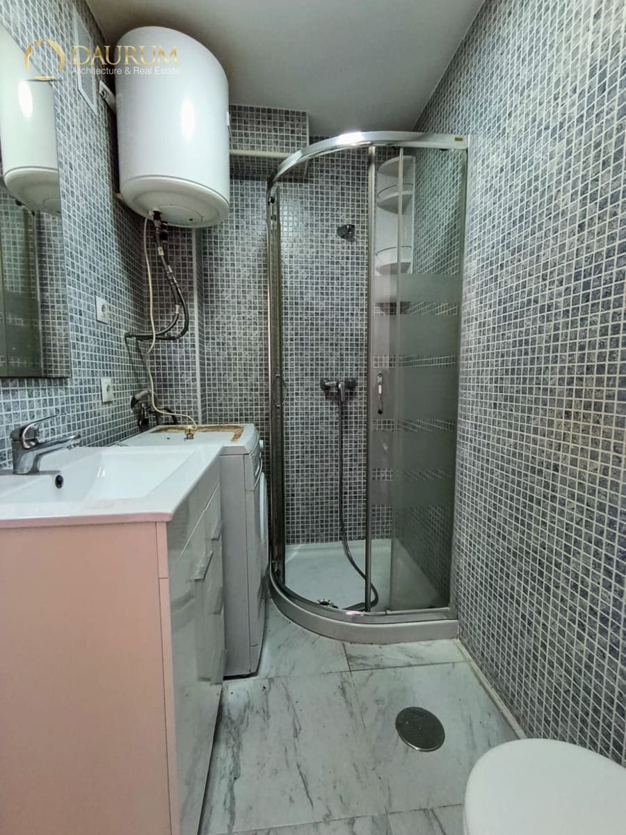 1 soverom Leilighet til salgs i Benidorm med svømmebasseng garasje - € 180 000 (Ref: 9419484)