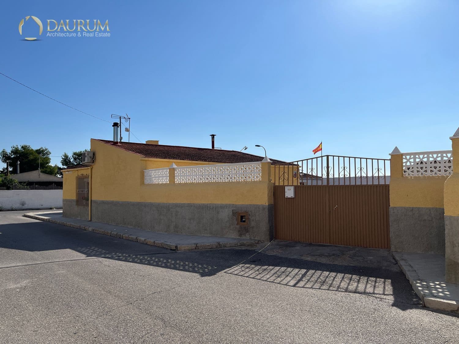 3 slaapkamer Villa te koop in El Realengo met garage - € 250.000 (Ref: 9420654)