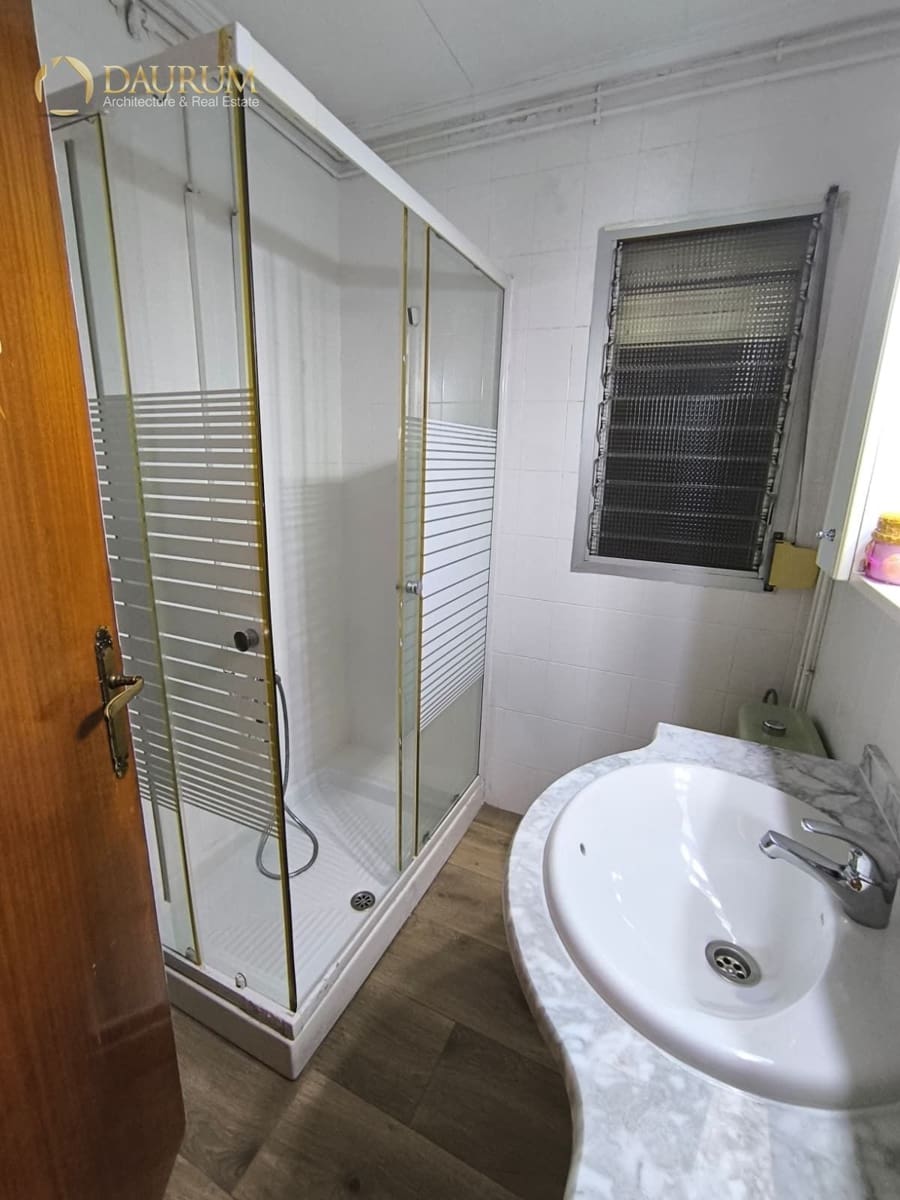 3 sovrum Takvåning till salu i Alicante stad - 175 000 € (Ref: 9421614)