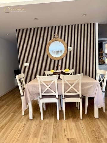 Piso de 4 habitaciones en Alicante / Alacant ciudad en venta - 300.000 € (Ref: 9428760)