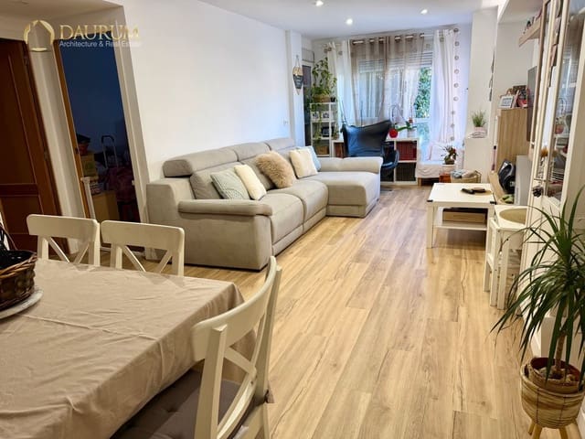Piso de 4 habitaciones en Alicante / Alacant ciudad en venta - 300.000 € (Ref: 9428760)