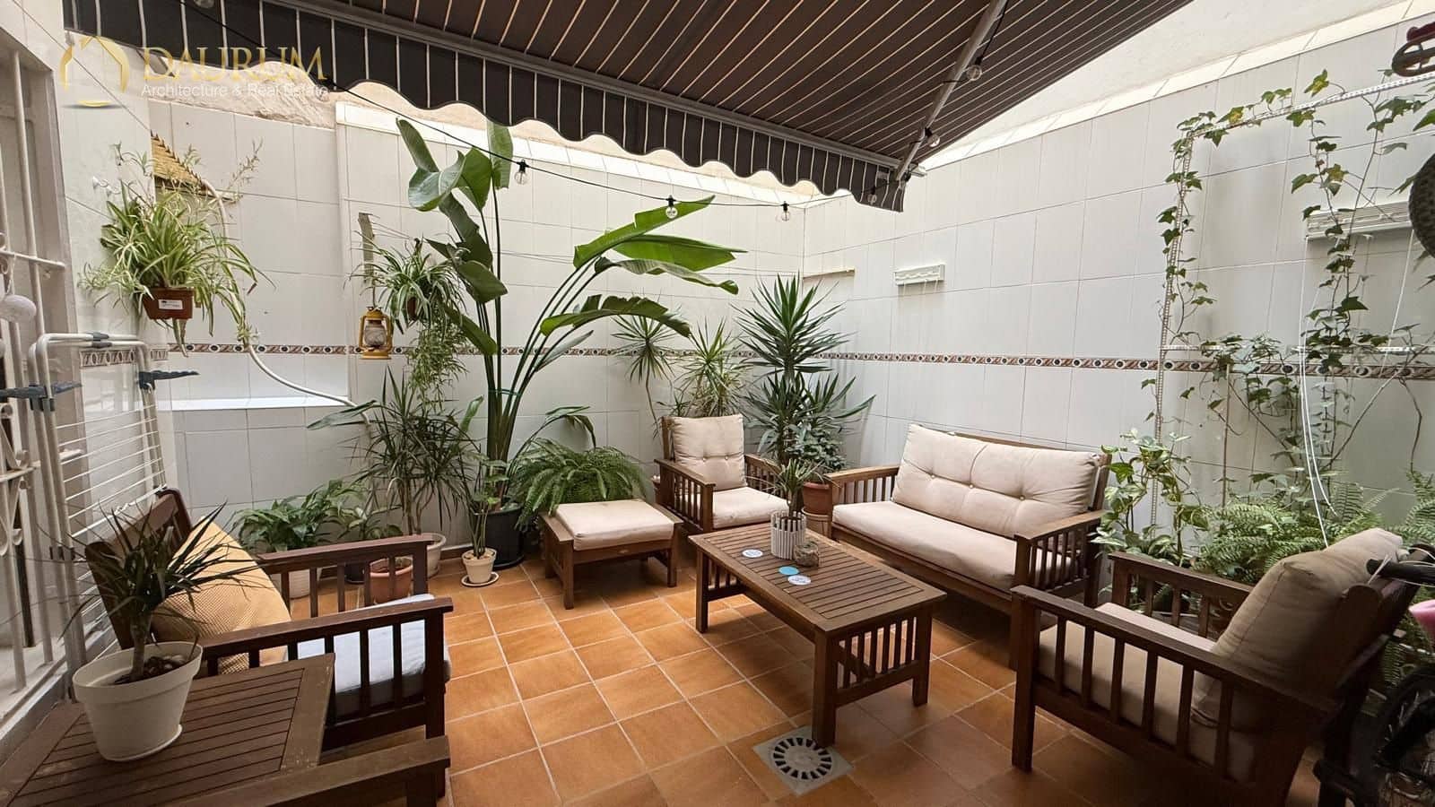 4 sovrum Lägenhet till salu i Alicante stad - 296 000 € (Ref: 9428760)