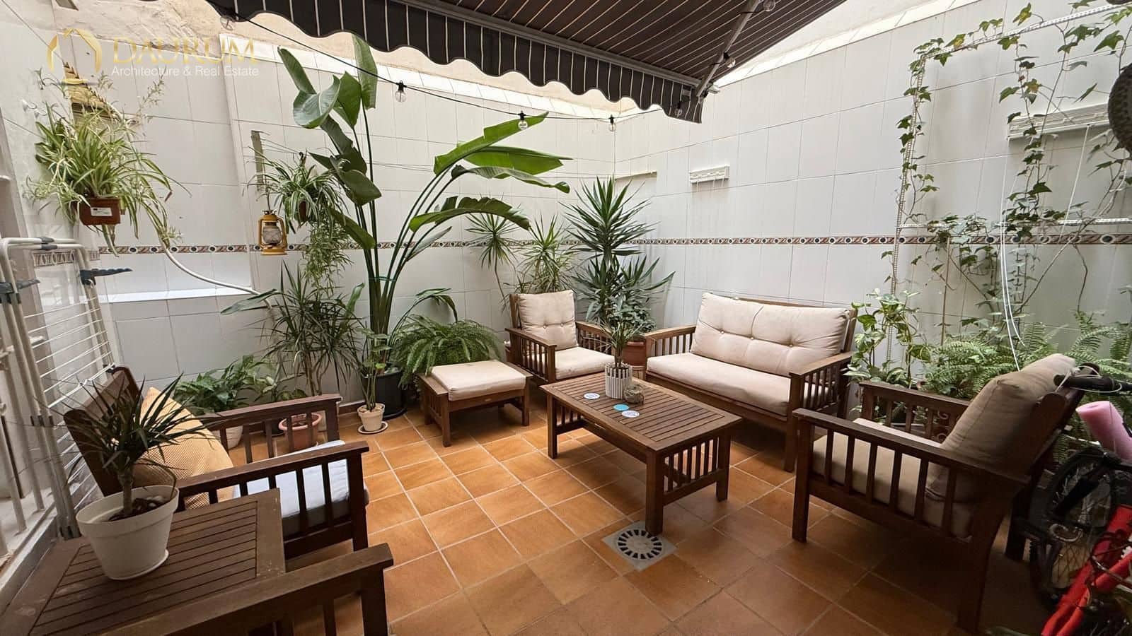 4 sovrum Lägenhet till salu i Alicante stad - 296 000 € (Ref: 9428760)