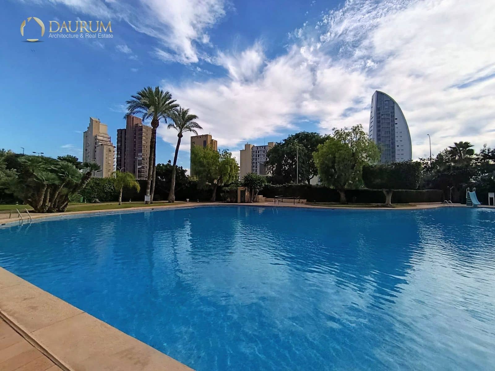 3 soveværelse Lejlighed til salg i Benidorm med swimmingpool garage - € 485.000 (Ref: 9432412)