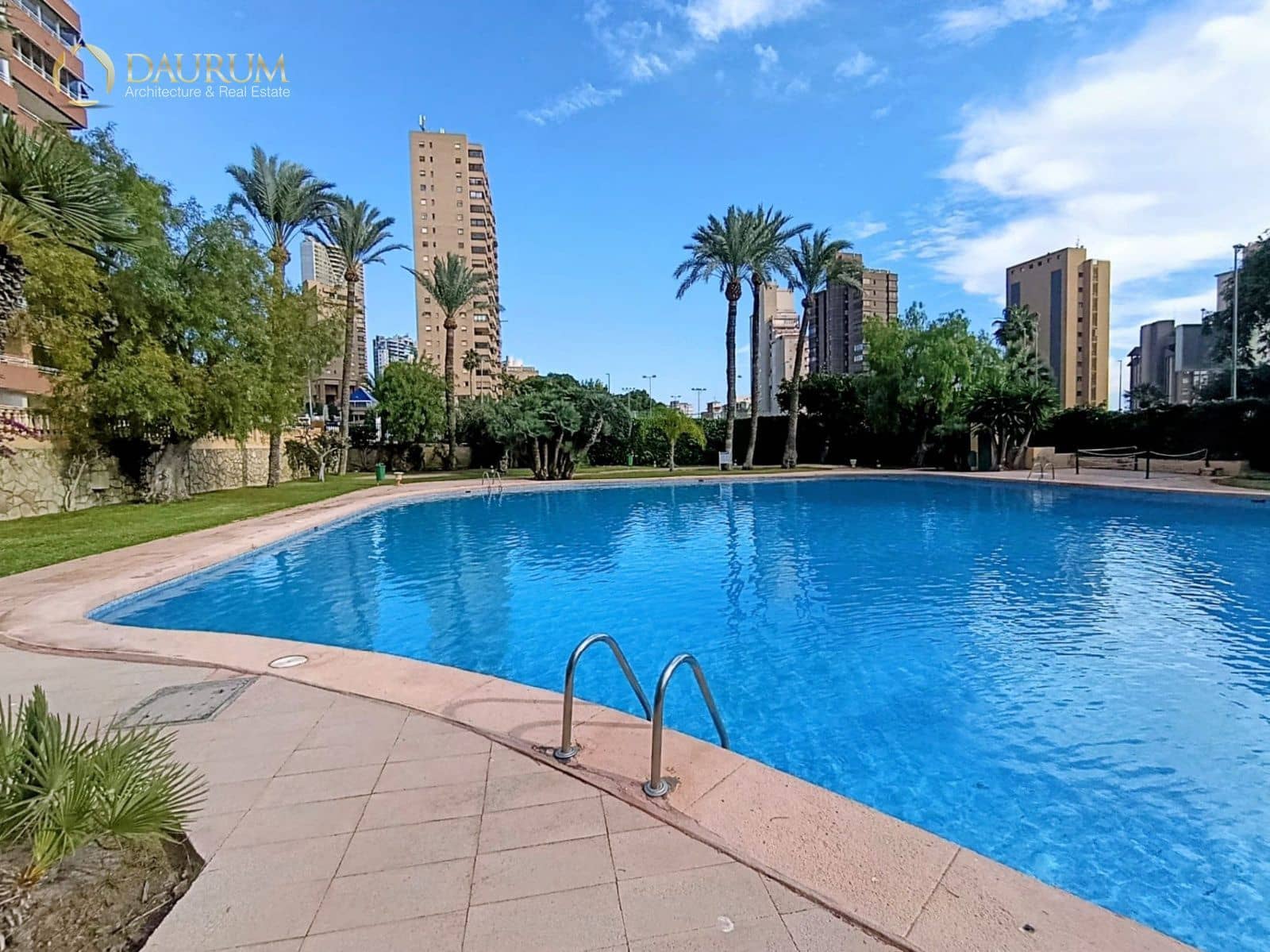 3 soveværelse Lejlighed til salg i Benidorm med swimmingpool garage - € 485.000 (Ref: 9432412)