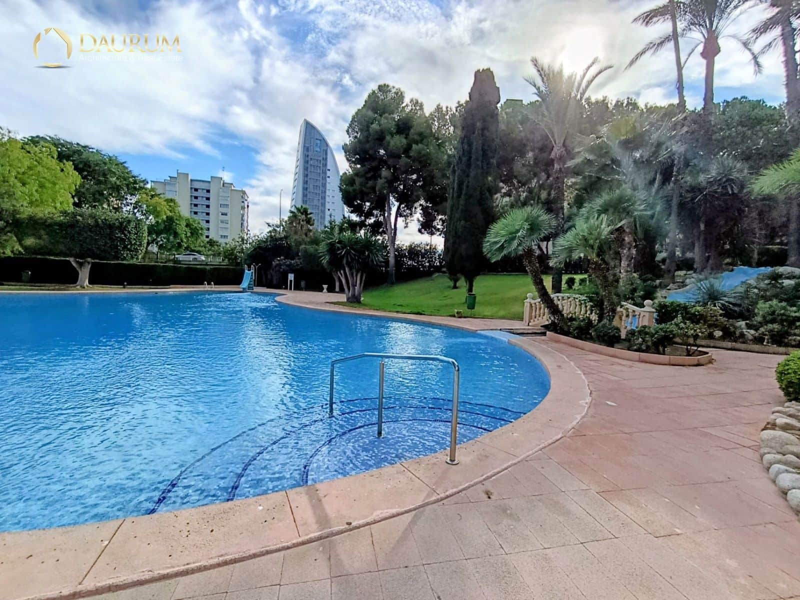 3 soveværelse Lejlighed til salg i Benidorm med swimmingpool garage - € 485.000 (Ref: 9432412)