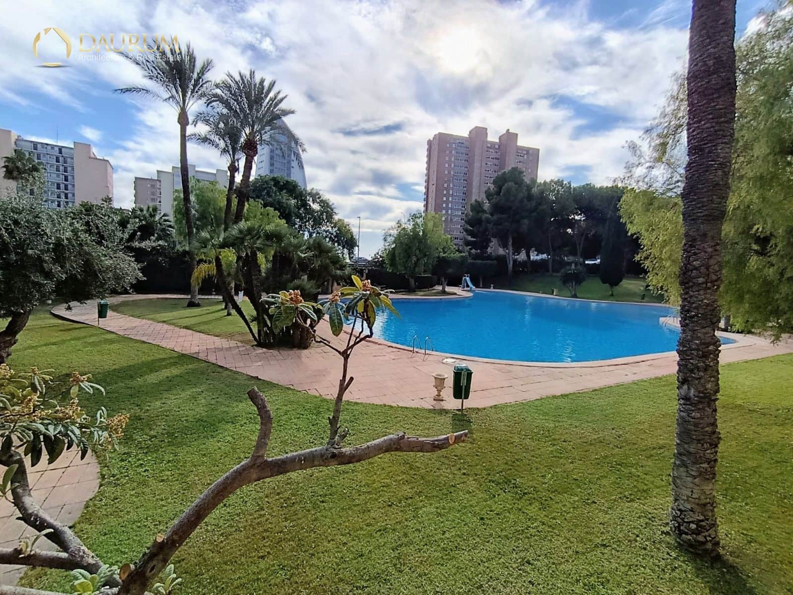 3 soveværelse Lejlighed til salg i Benidorm med swimmingpool garage - € 485.000 (Ref: 9432412)