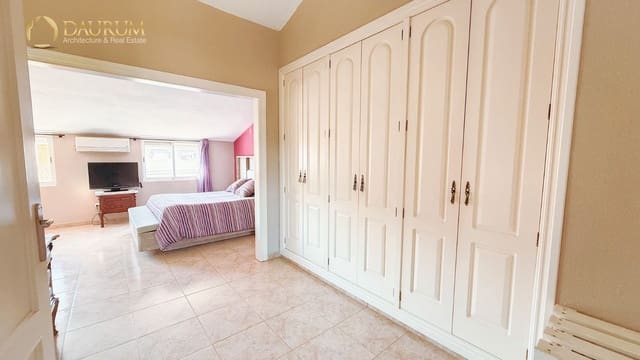 Casa de 4 habitaciones en Muchamiel / Mutxamel en venta con piscina garaje - 360.000 € (Ref: 9436115)