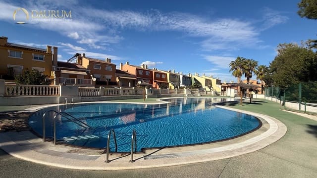 4 quarto Casa em Banda para venda em Muchamiel / Mutxamel com piscina garagem - 360 000 € (Ref: 9436115)