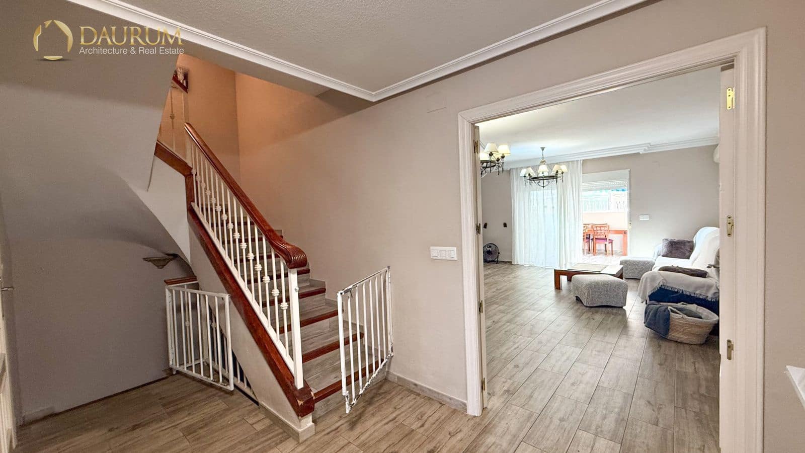 4 quarto Casa em Banda para venda em Muchamiel / Mutxamel com piscina garagem - 360 000 € (Ref: 9436115)