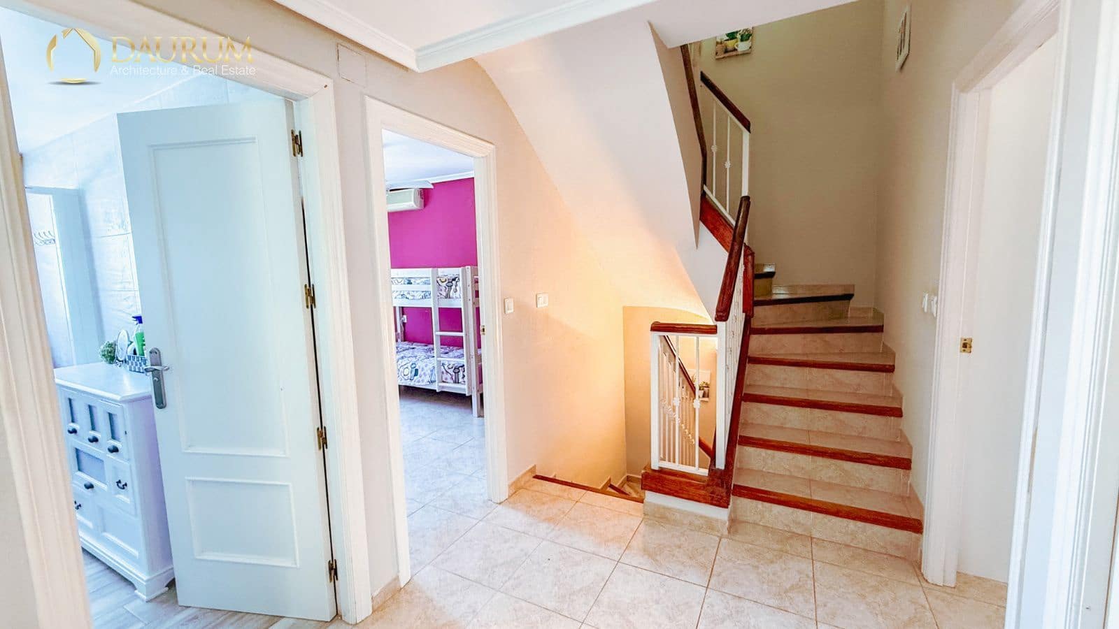 4 quarto Casa em Banda para venda em Muchamiel / Mutxamel com piscina garagem - 360 000 € (Ref: 9436115)