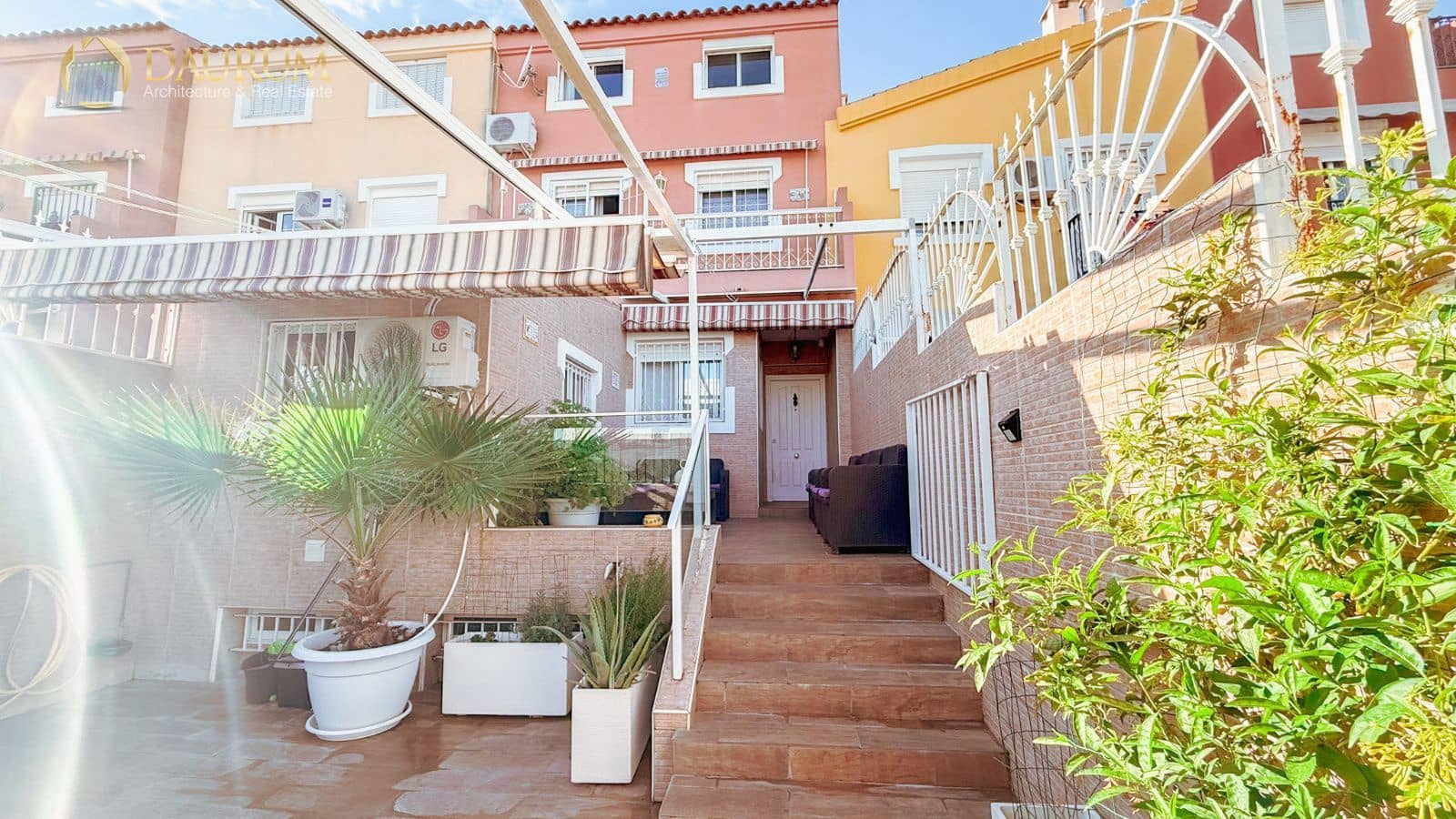 4 quarto Casa em Banda para venda em Muchamiel / Mutxamel com piscina garagem - 360 000 € (Ref: 9436115)