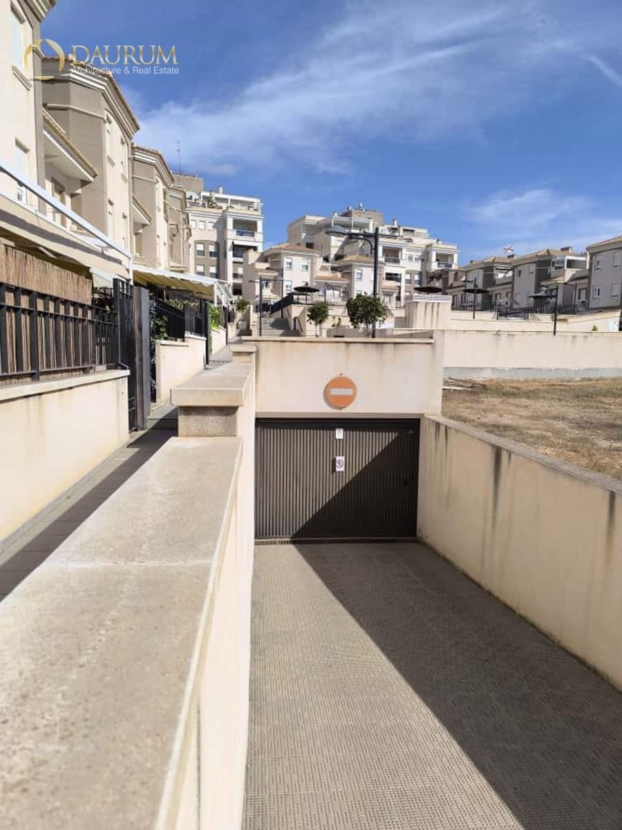 3 sypialnia Willa na sprzedaż w Santa Pola z basenem garażem - 410 000 € (Ref: 9445736)