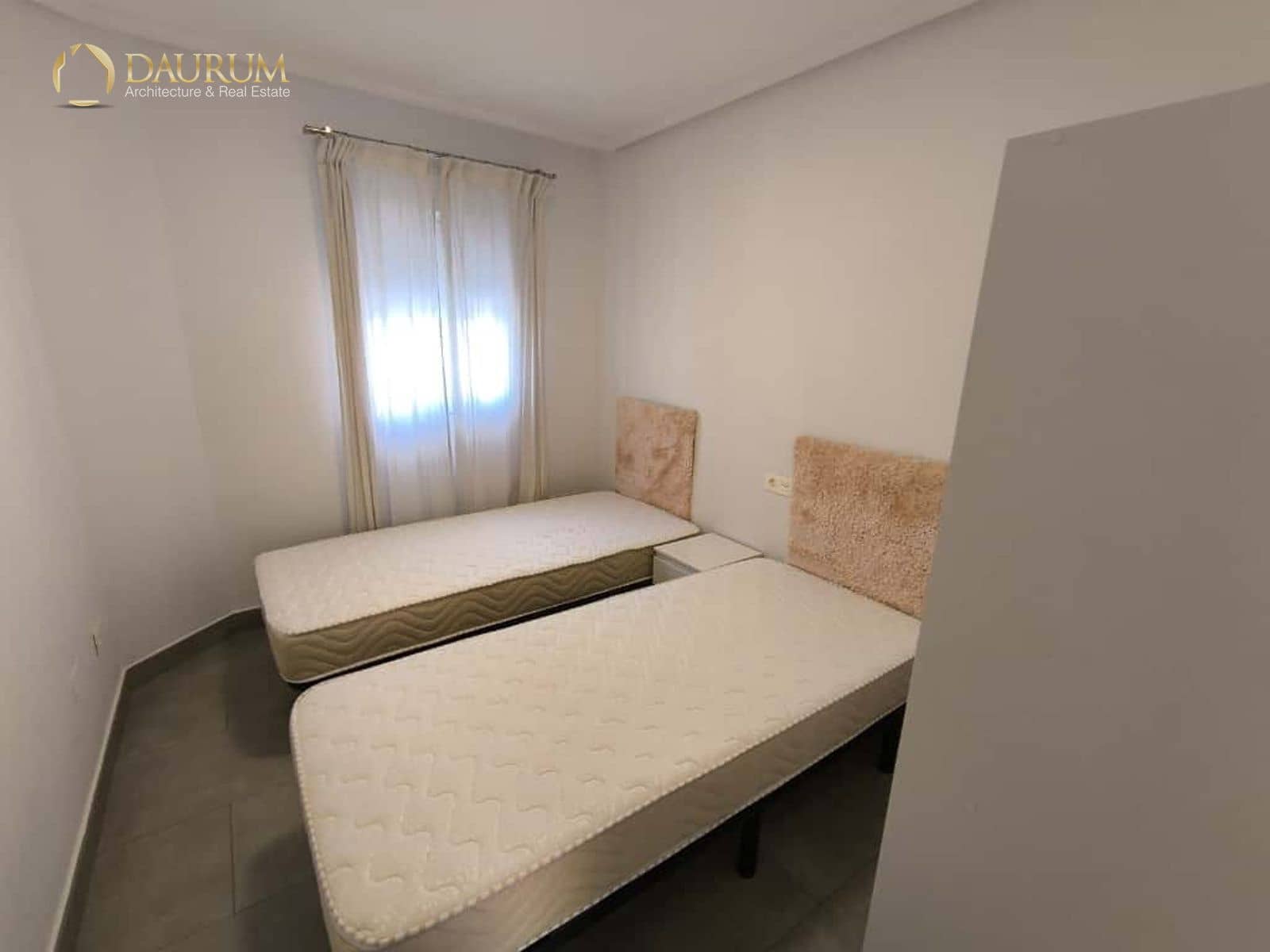 3 sypialnia Willa na sprzedaż w Santa Pola z basenem garażem - 410 000 € (Ref: 9445736)