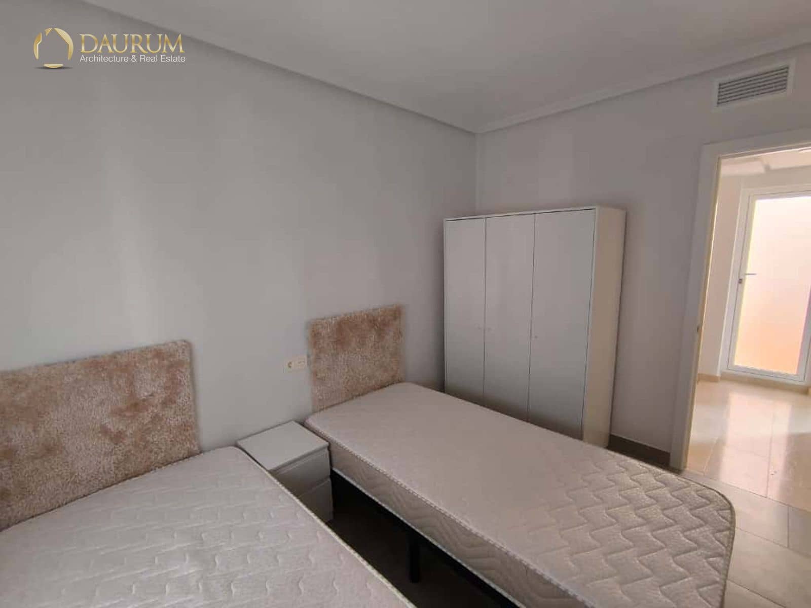 3 sypialnia Willa na sprzedaż w Santa Pola z basenem garażem - 410 000 € (Ref: 9445736)