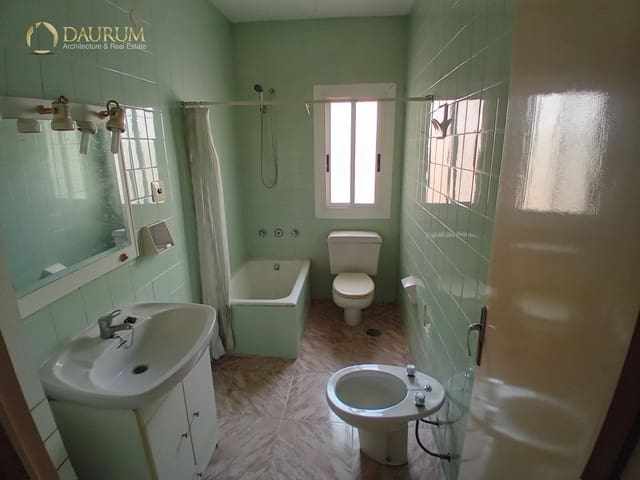 4 quarto Apartamento para venda em Florida Alta, Alicante cidade - 170 000 € (Ref: 9447092)