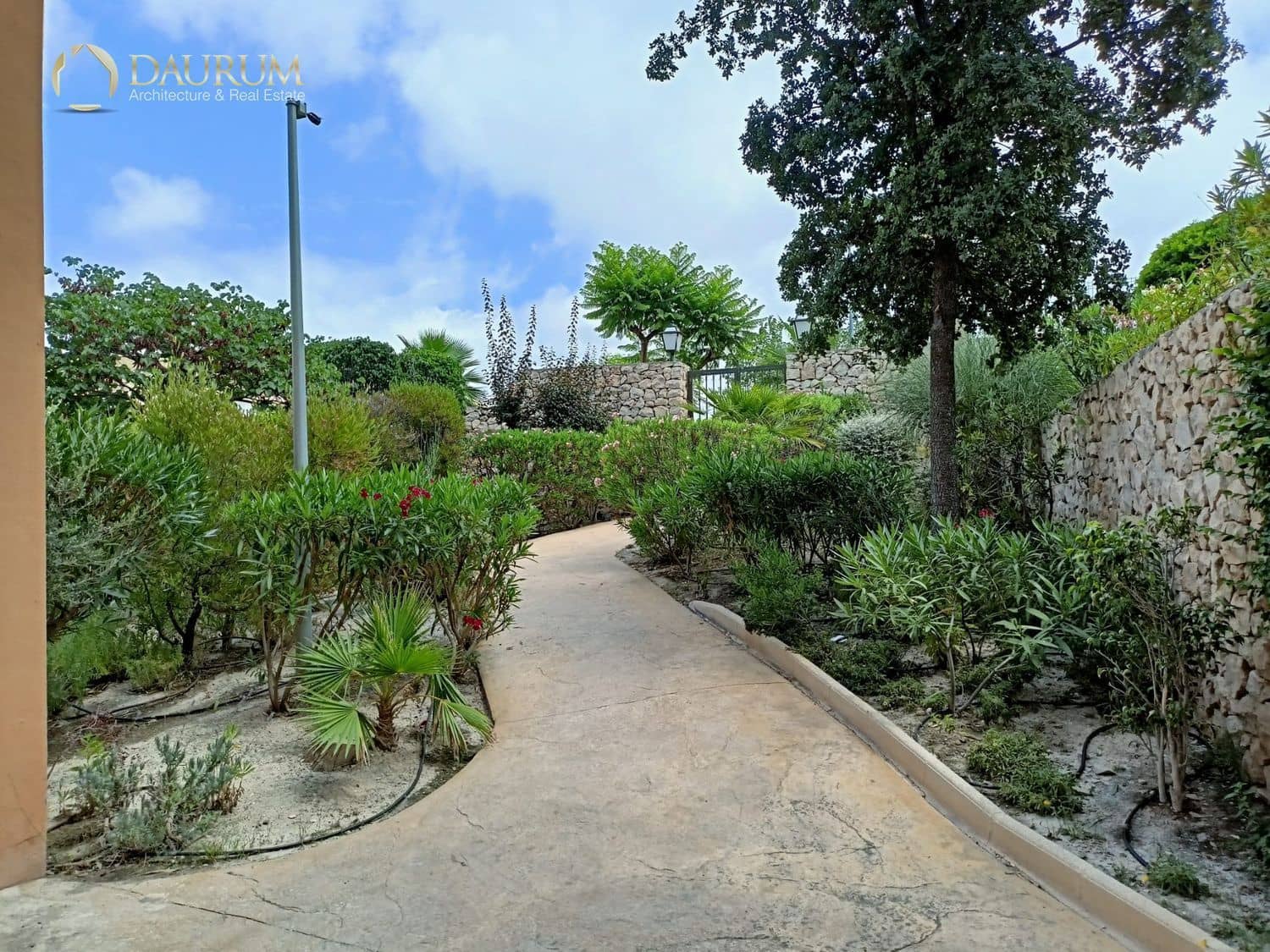 Piso de 2 habitaciones en Muchamiel / Mutxamel en venta con piscina garaje - 165.000 € (Ref: 9449653)