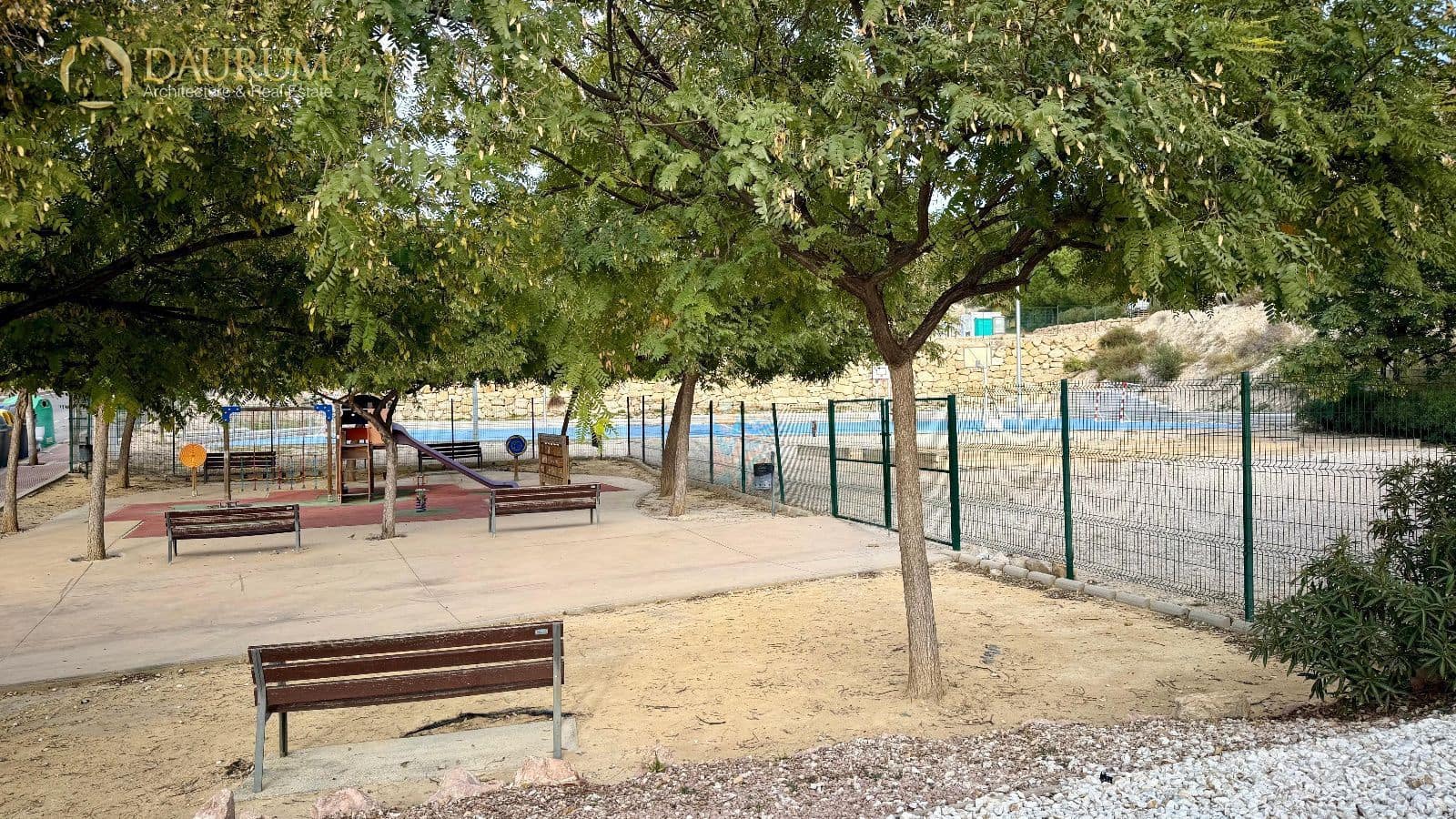 Piso de 2 habitaciones en Muchamiel / Mutxamel en venta con piscina garaje - 165.000 € (Ref: 9449653)