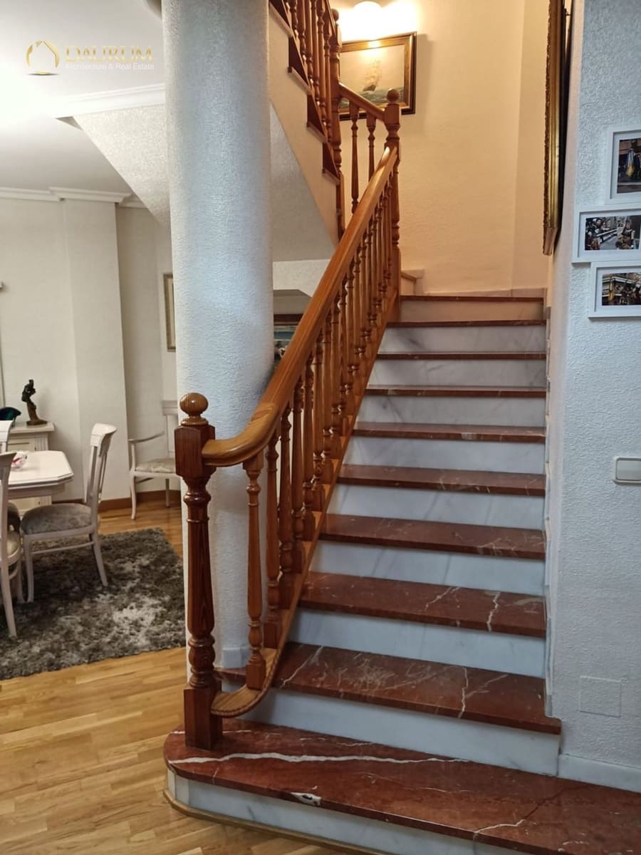 3 soveværelse Villa til salg i San Vicente / Sant Vicent del Raspeig med garage - € 415.000 (Ref: 9450052)