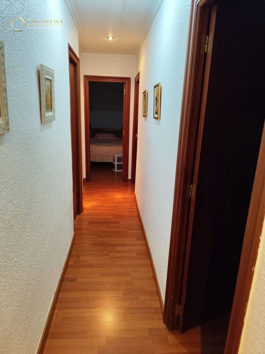 4 makuuhuone Asunto myytävänä paikassa Elche / Elx - 139 900 € (Ref: 9453608)