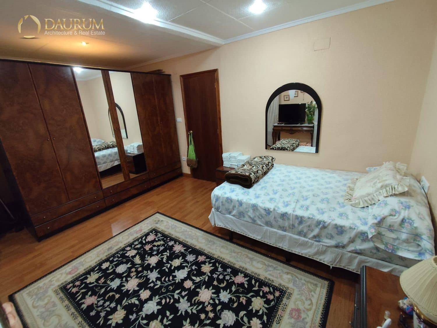 4 makuuhuone Asunto myytävänä paikassa Elche / Elx - 139 900 € (Ref: 9453608)