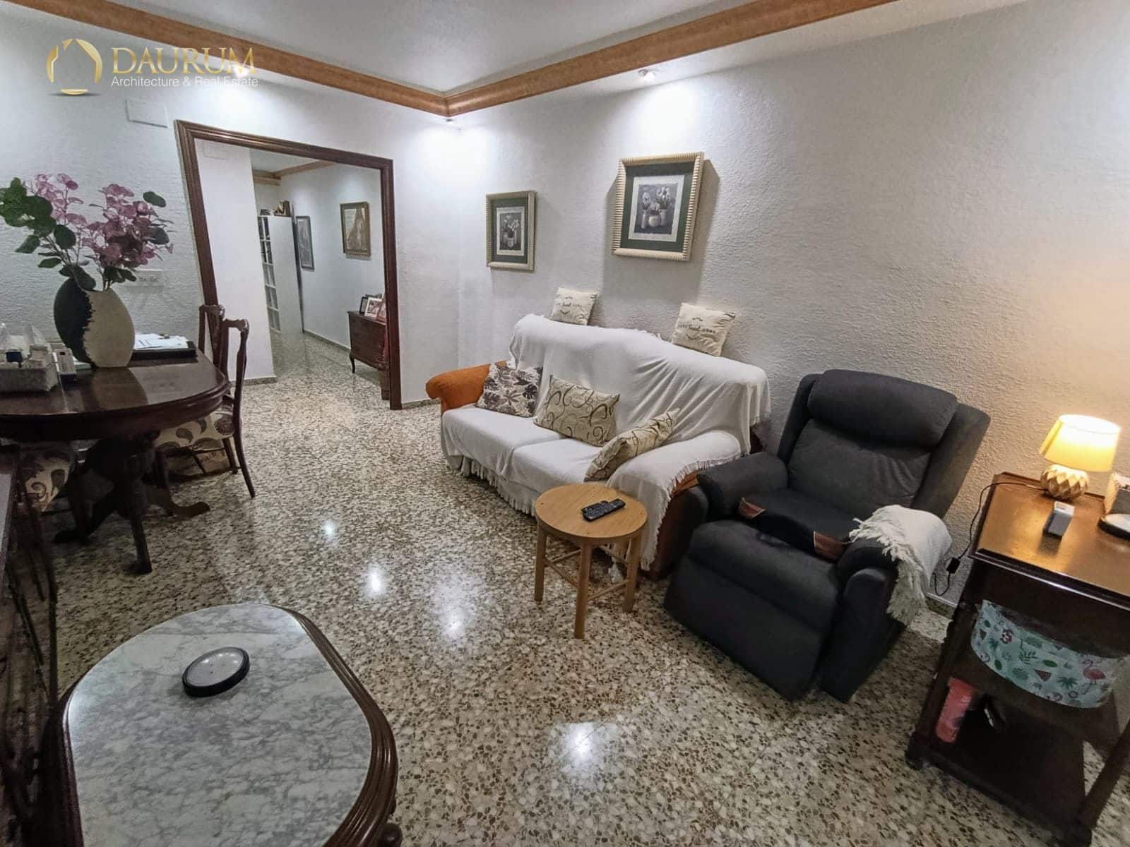 3 makuuhuone Asunto myytävänä paikassa Elche / Elx - 135 000 € (Ref: 9459653)