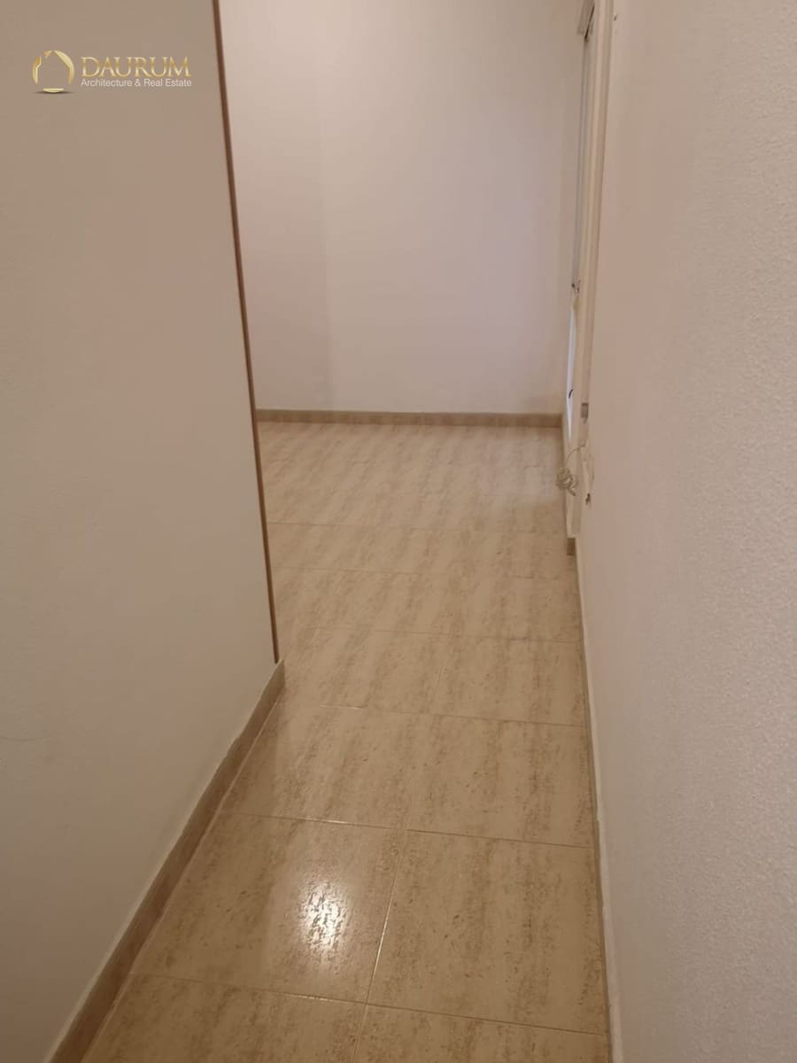 2 makuuhuone Asunto myytävänä paikassa El Altet - 138 000 € (Ref: 9460587)