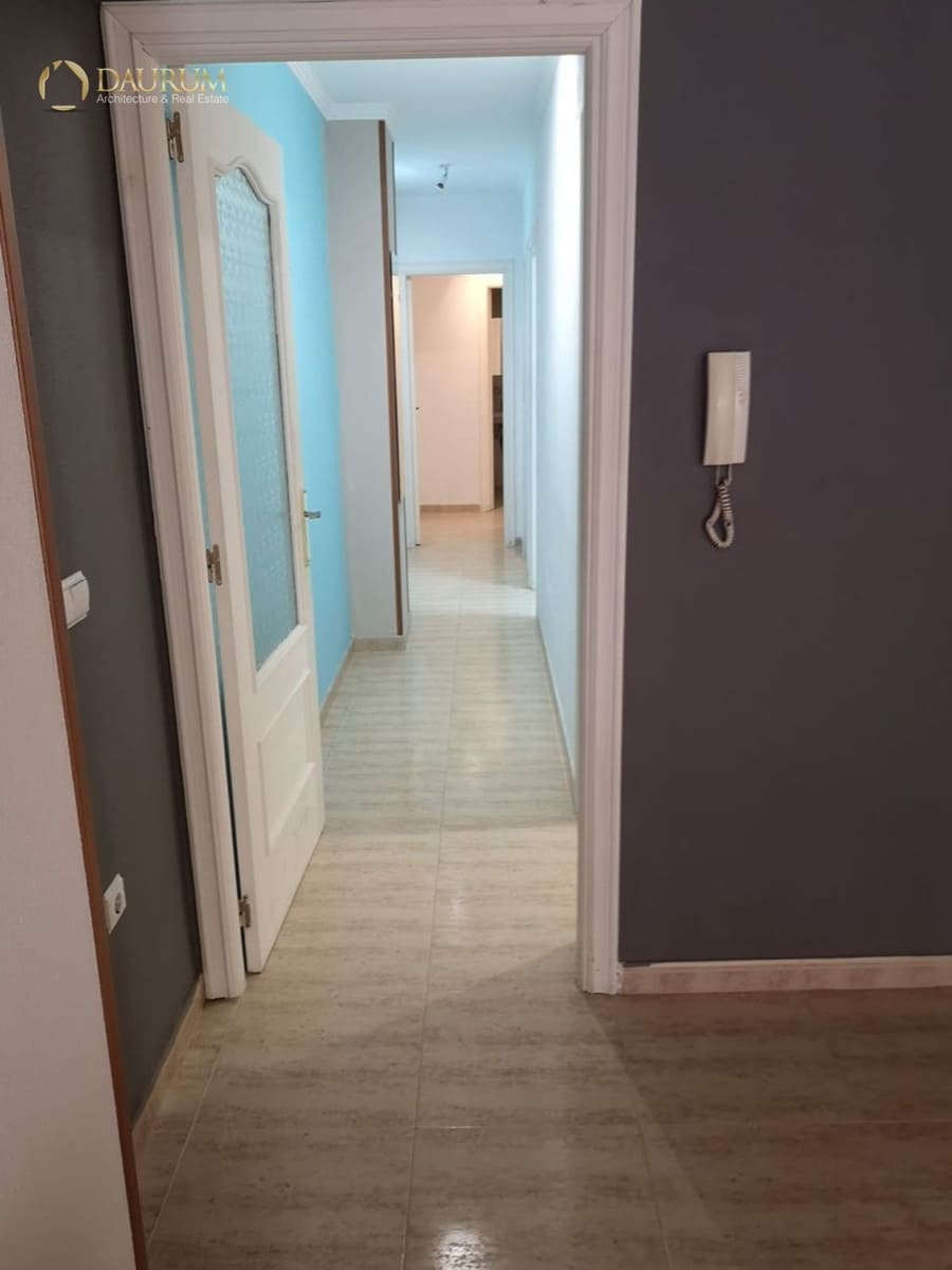 2 makuuhuone Asunto myytävänä paikassa El Altet - 138 000 € (Ref: 9460587)