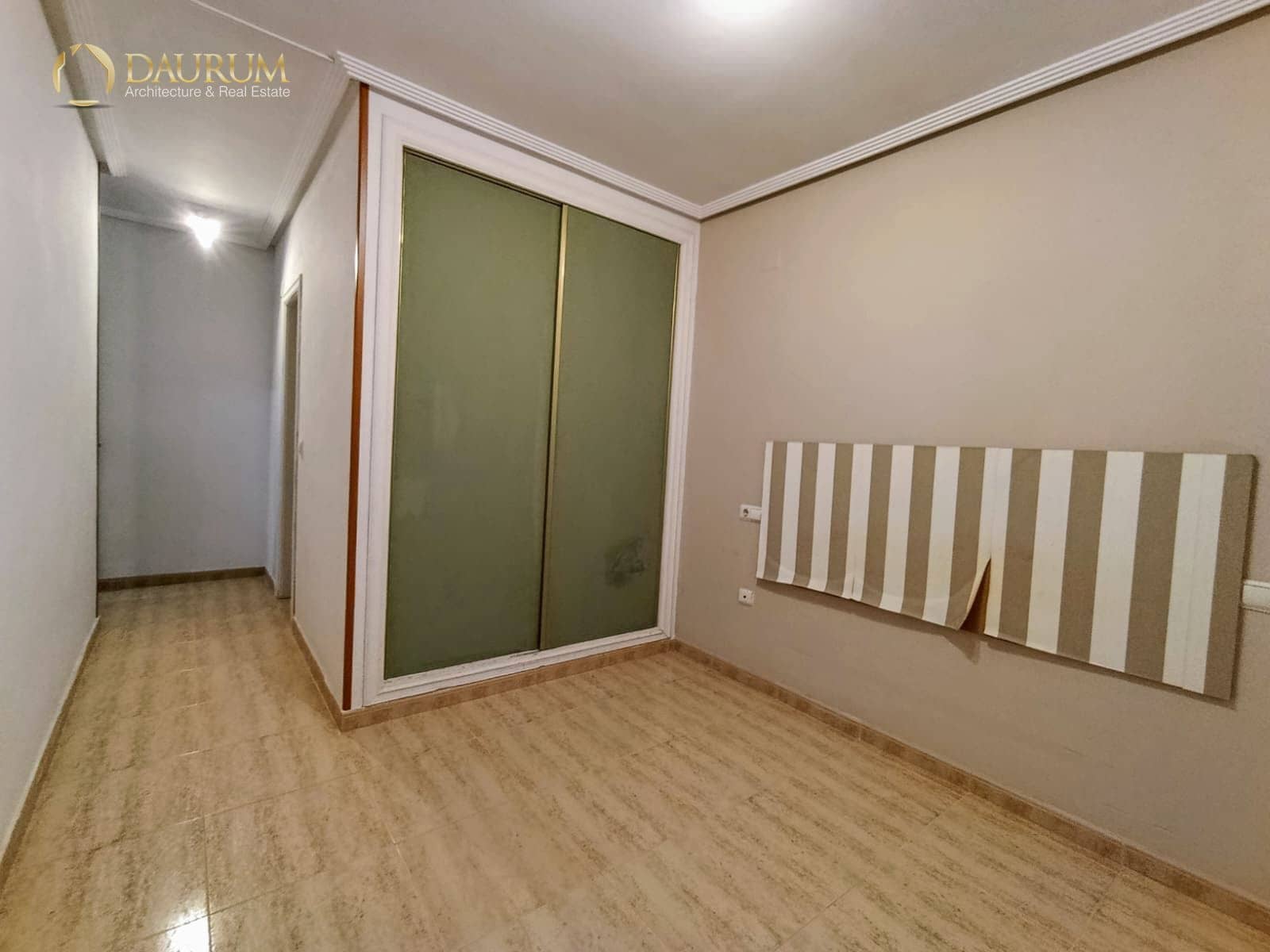 2 makuuhuone Asunto myytävänä paikassa El Altet - 138 000 € (Ref: 9460587)