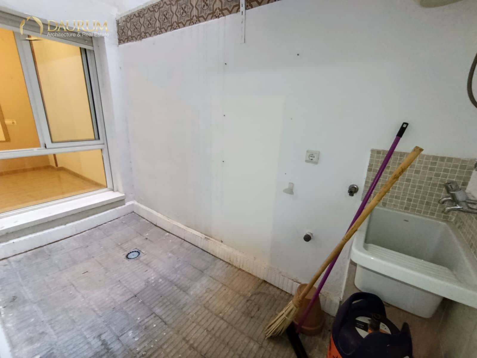 2 makuuhuone Asunto myytävänä paikassa El Altet - 138 000 € (Ref: 9460587)