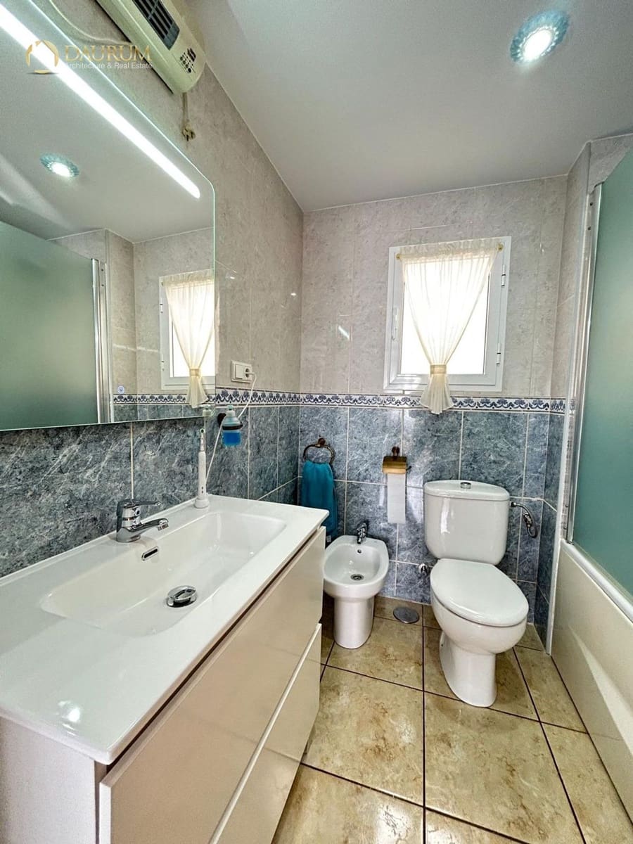 3 quarto Apartamento para venda em Santa Pola - 179 000 € (Ref: 9462890)