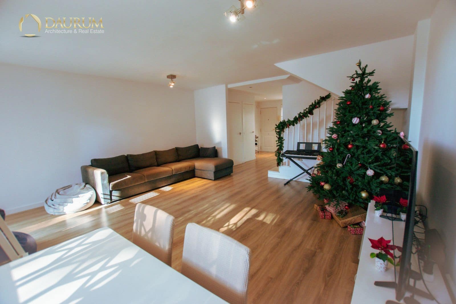 4 slaapkamer Huis te koop in Cabo de las Huertas met zwembad garage - € 515.000 (Ref: 9469796)